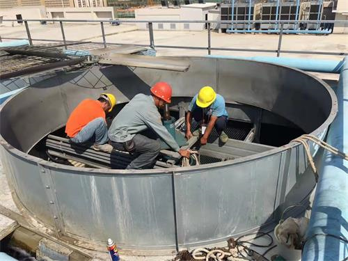 住宅小區(qū)屋頂冷卻塔降噪處理,冷卻塔噪音擾民找誰